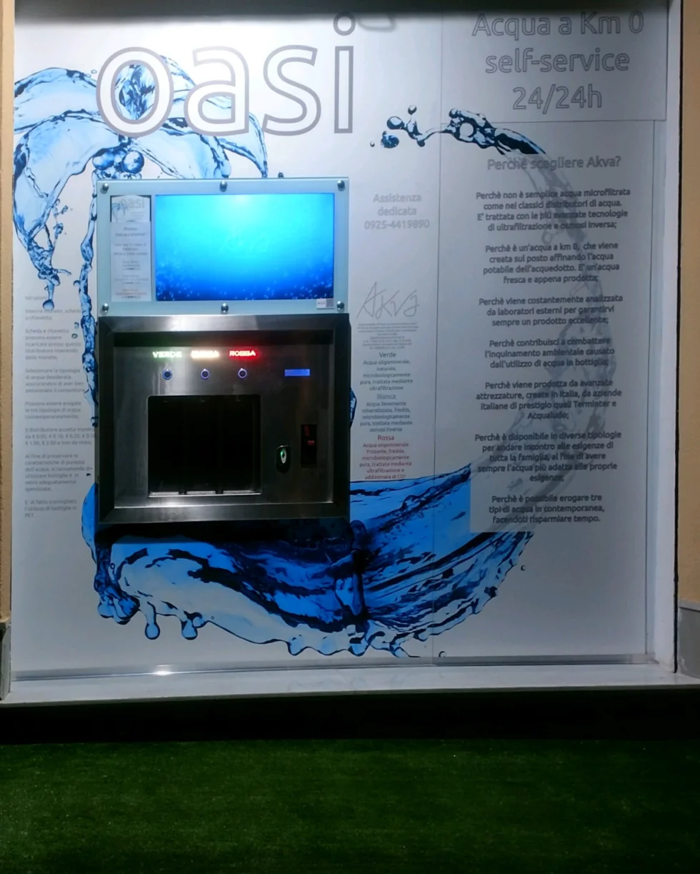 Oasi Box Noviga — casa dell'acqua su locale commerciale
